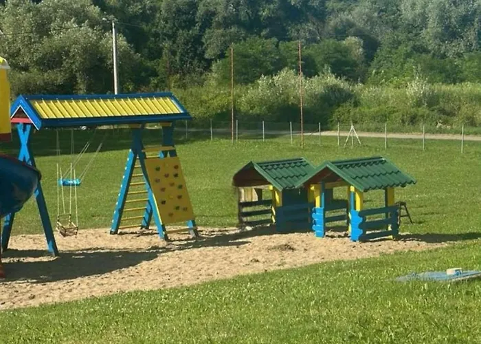 Stan Na Dan Bumbar Apartman Kostajnica